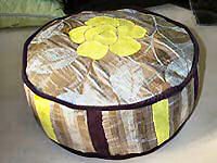 Boxed circular Cushion 38